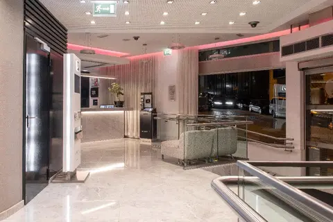 SANA Capitol Hotel in Almada — foto 12