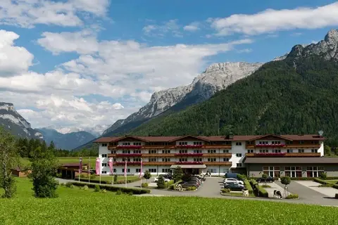elaya hotel steinplatte, Trademark by Wyndham in Waidring — foto 4