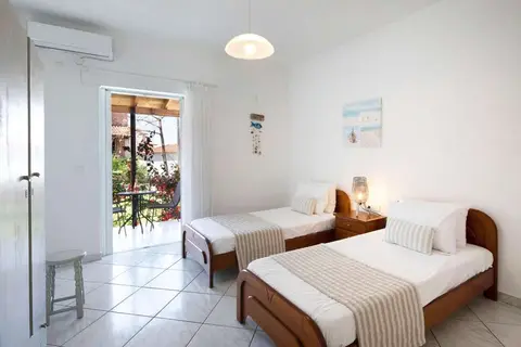 Appartementen Irene in Agios Gordios — foto 3