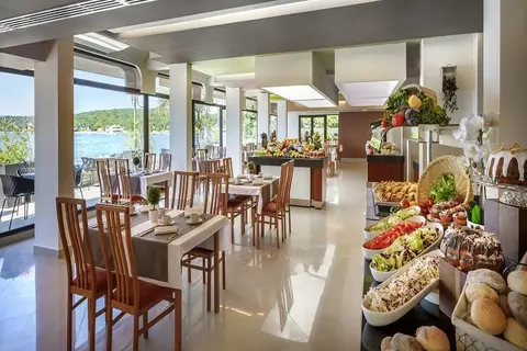 Veya Maradiso Hotel by Aminess in Omišalj — foto 25