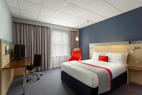 Hotel Holiday Inn Express Edinburgh City Centre in Edinburgh — foto 4