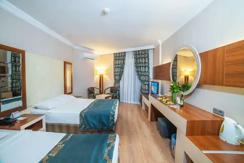 Doganay Beach Club in Alanya — foto 3