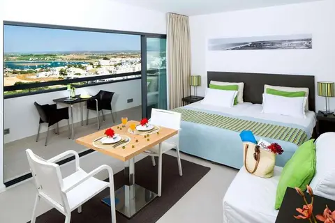 Luna Alvor Bay in Portimão — foto 2