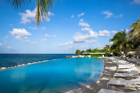 Papagayo Beach Hotel in Willemstad — foto 29