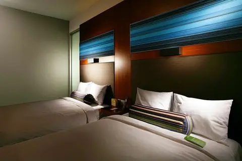 Aloft Abu Dhabi in الروضة — foto 15