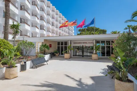 Leonardo Royal & Suites Hotel Ibiza Santa Eulalia in Santa Eulària des Riu — foto 28