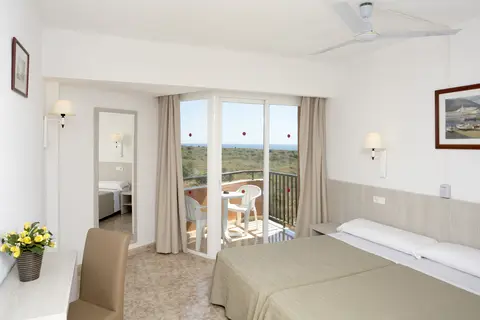 HSM Canarios Park in Cales de Mallorca — foto 25