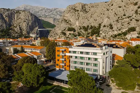 Hotel Plaza Omis in Omiš