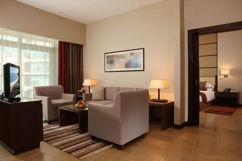 Khalidiya Palace Rayhaan in البطين — foto 6