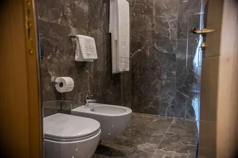 Hotel Golden Palace in Shkodër — foto 12
