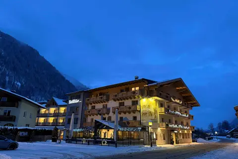 Hotel-Landgasthof Römerhof in Taxenbacher-Fusch — foto 21