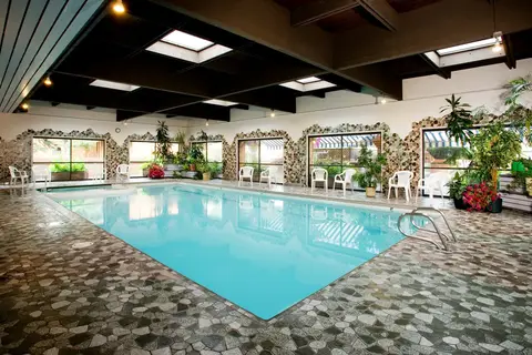 Marmot Lodge in Jasper, Alberta — foto 8