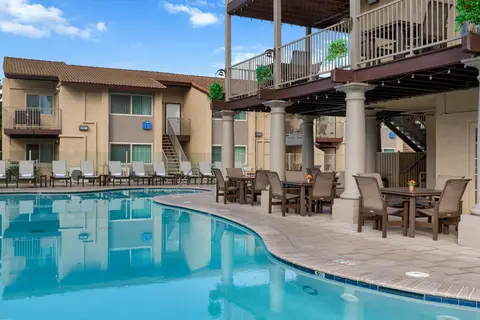 Dolphin's Cove Resort in Anaheim, foto 20