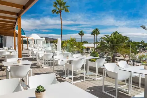 Elba Lanzarote Royal Village Resort in Playa Blanca — foto 6