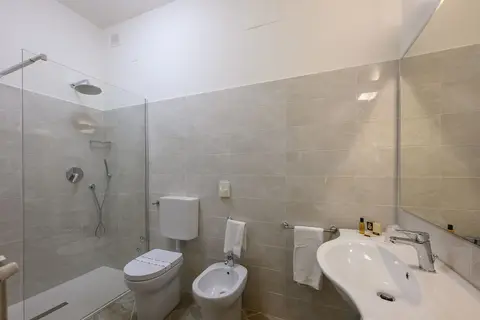 Albergo Reggio in Reggio Emilia, foto 28