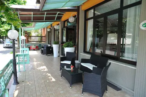 Salus in Montecatini Terme — foto 17