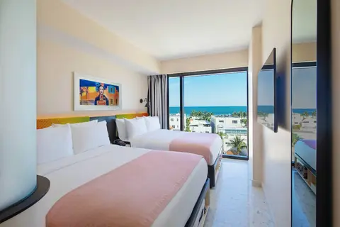Moxy Miami South Beach in Miami Beach — foto 2
