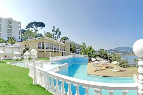 The Royal Grand Hotel in Korfoe — foto 5