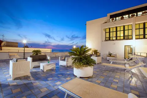 Panorama Palace Hotel in Meta — foto 10