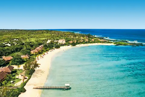Shanti Maurice Resort & Spa in St Felix Public Beach — foto 21