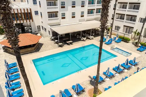 Kefalos Damon Hotel Apartments in Paphos — foto 3