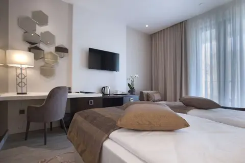 Hotel Riva by Aycon in Petrovac na Moru — foto 15