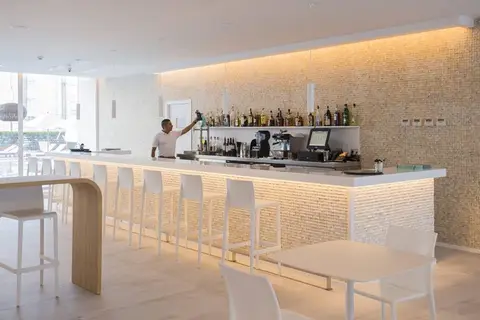 Hotel Anfora Ibiza in Santa Eulària des Riu — foto 6
