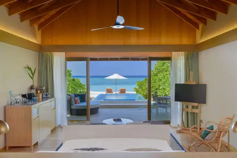 Emerald Faarufushi Resort & Spa in Rah Gili Maldives — foto 21