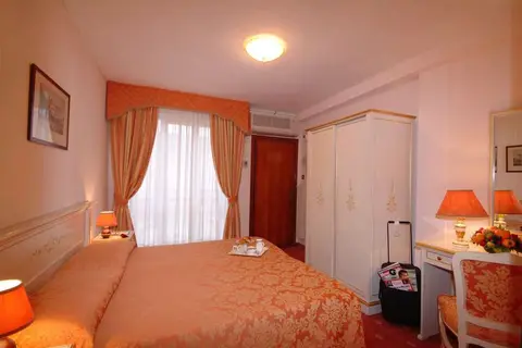 Hotel Ambassador Tre Rose in Venetië, foto 4