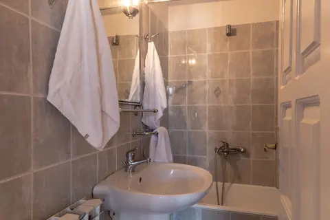 Yianna Hotel Agistri in Σκάλα — foto 9