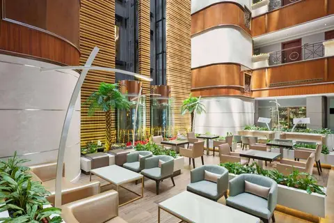Howard Johnson Plaza By Wyndham Dubai in ديرة — foto 18