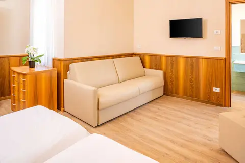 Hotel Centrale Garda in Garda, foto 20