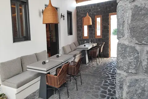 Néro Luxury Suites in Cresanto Luxury Suites, foto 9