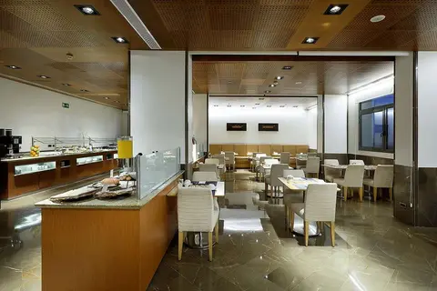 Eurostars Gran Valencia in Valencia — foto 22