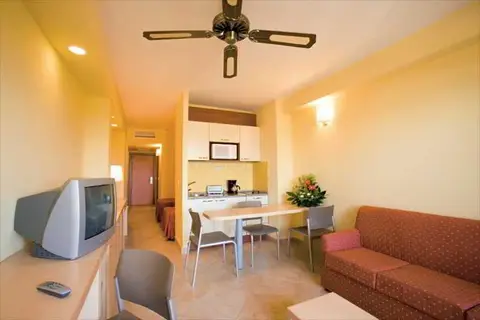 Hotel Fenix Family by ALEGRIA in Roquetas de Mar — foto 2