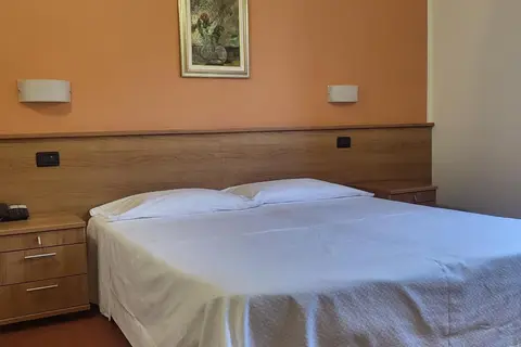 Hotel Lux in Alessandria, foto 13