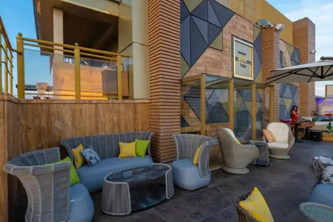 Ramada by Wyndham Istanbul Pera in Beyoğlu — foto 11