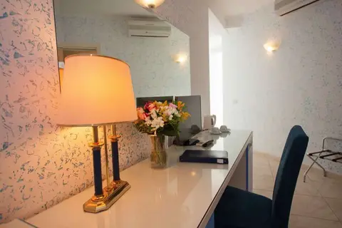 Hotel Weber Ambassador in Capri — foto 16