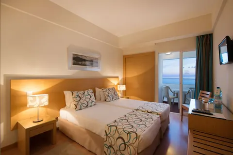 Dom Jose Beach Hotel in Loulé — foto 12
