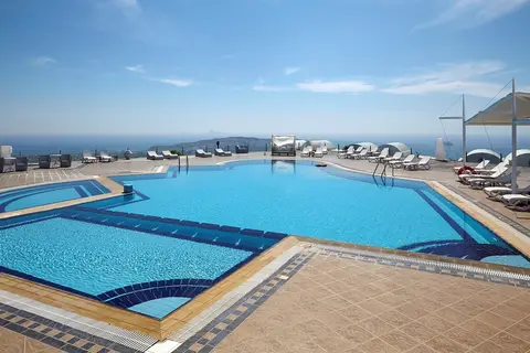 Orizontes Hotel & Villas in Pyrgos — foto 20