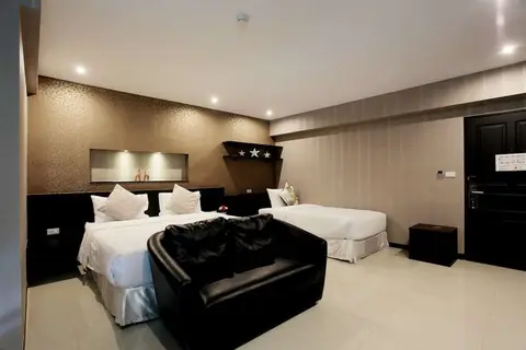 Chateau de Sukhumvit 56 in Bangkok — foto 5