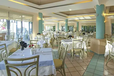 The Grand Blue Sky International in Kuşadası, foto 12