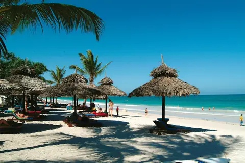 Southern Palms Beach Resort in Ukunda — foto 29