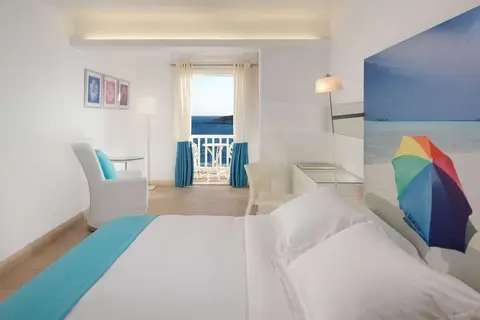 Petasos Beach Resort & Spa in Πλατύς Γιαλός — foto 3
