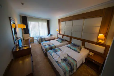 Scala Nuova Beach Hotel in Kusadasi — foto 13