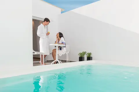 Nikki Beach Resort & Spa Santorini in Δημοτική Ενότητα Τιθορέας — foto 6