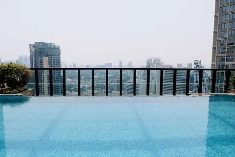 Urbana Langsuan in Bangkok — foto 10