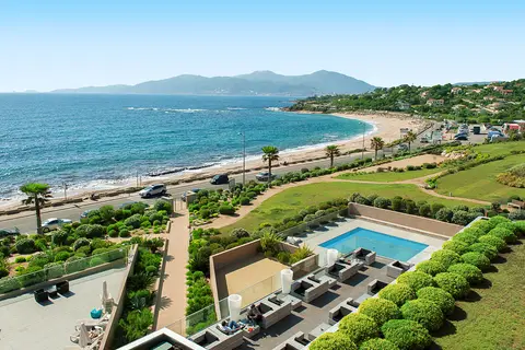 Radisson Blu Resort & Spa, Ajaccio Bay in Albitreccia, foto 7