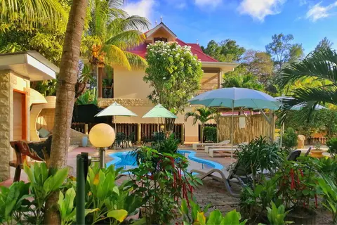 Casa de Leela Guesthouse & CocoLux Apartments in La Réunion