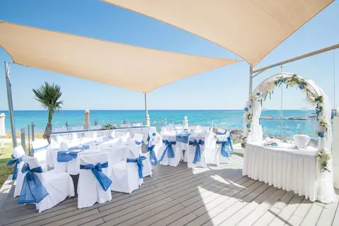 Pernera Beach Hotel in Παραλίμνι — foto 12
